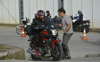 Curso de pilotagem defensiva Instrutor Amaral – Caxias do Sul, 05 e 06 de Junho de 2015