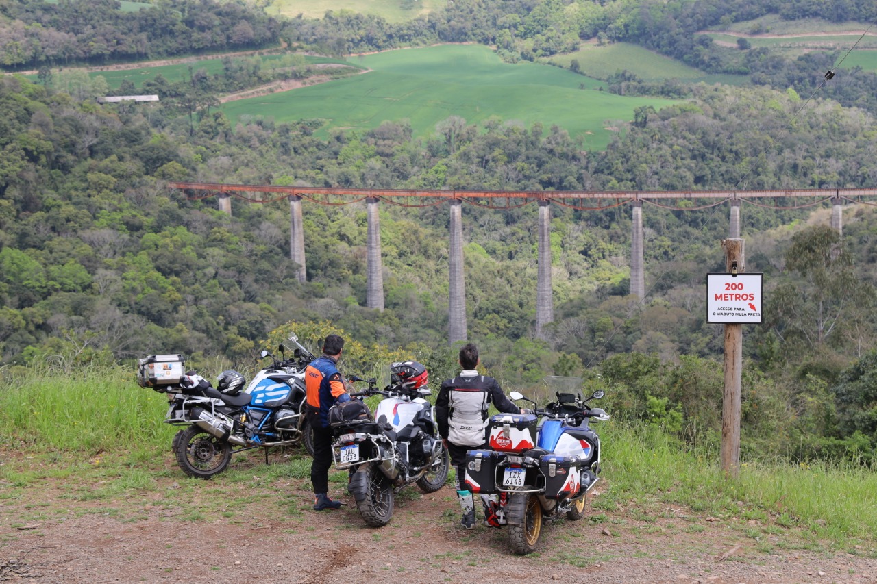 b9844def-3798-469d-9369-eb66b9cc24a1